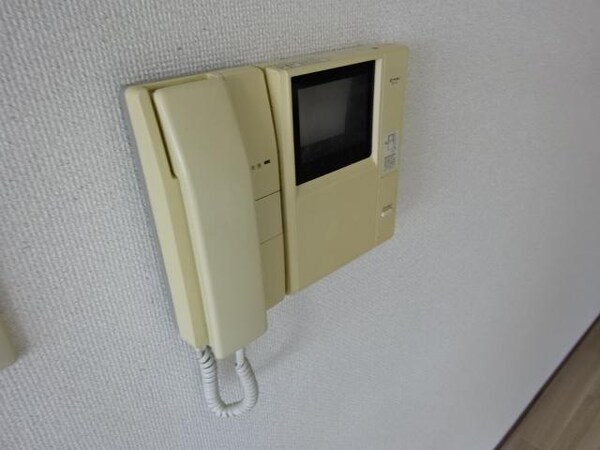 セキュリティ(カメラ付インターホン)