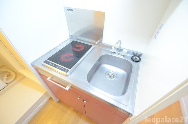 物件内観写真8　(備品や設備仕様は号室等により異なります現地をご確認下さい。)