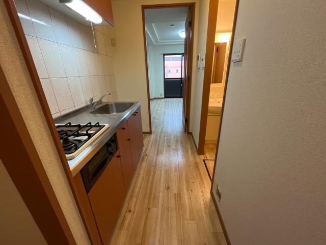 物件内観写真19　(廊下)