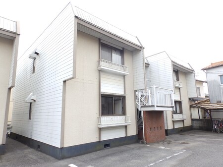パレーシャル足高　２号棟外観写真
