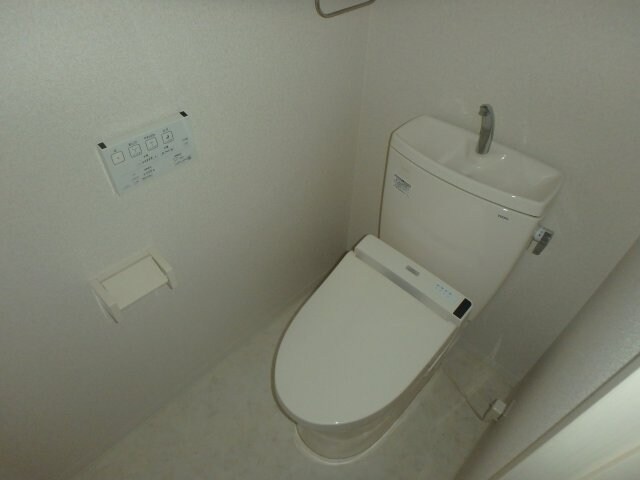 物件内観写真20　(松島　クレストウッド　1R+ロフト　トイレ)