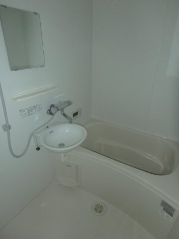 物件内観写真6　(松島　クレストウッド　1R+ロフト　風呂)