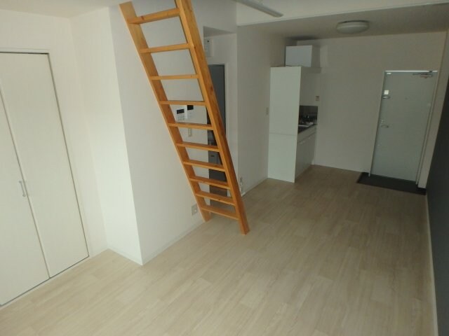 物件内観写真10　(松島　クレストウッド　1R+ロフト　洋室)