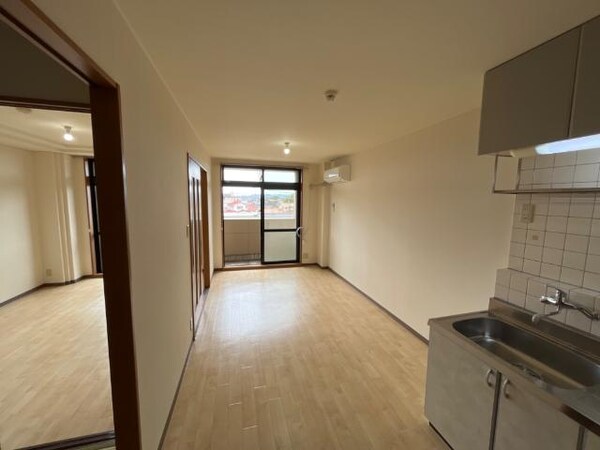 居室(リビング)