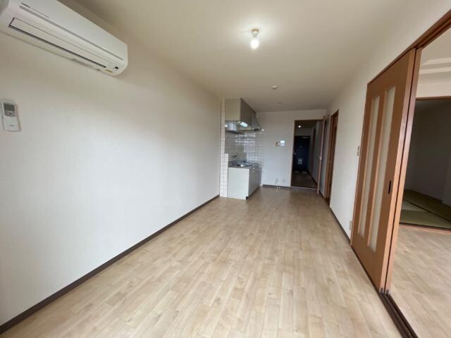 物件内観写真21　(リビング)