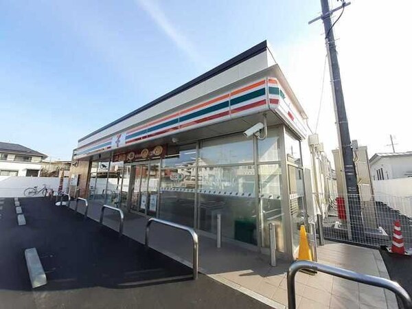 周辺環境(セブンイレブン真壁店まで500m)