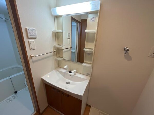 洗面・脱衣所(洗髪洗面化粧台)