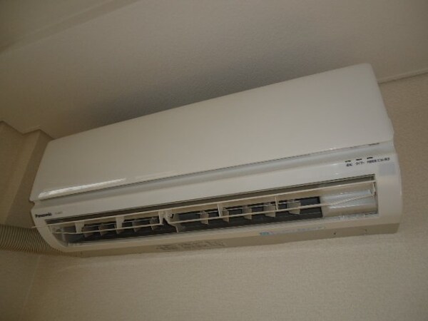 建物設備(エアコン)