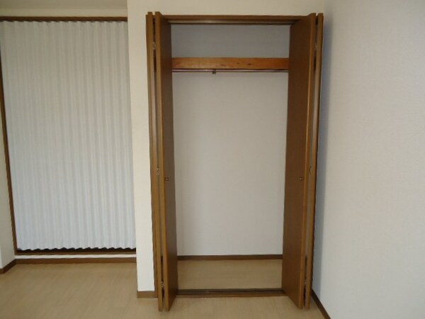 収納(洋室クローゼット)