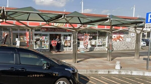 周辺環境(デイリーヤマザキ新倉敷駅店 910m)