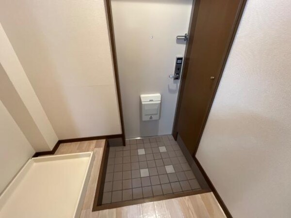 玄関(玄関)
