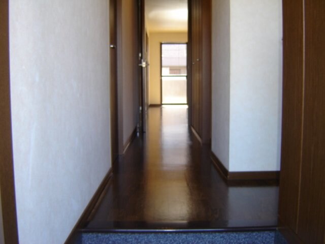 物件内観写真26　(玄関)