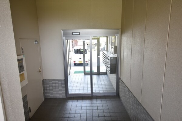 ロビー・ラウンジ