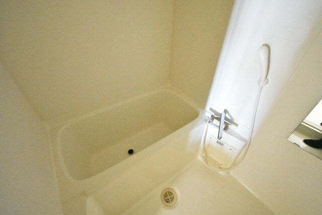 物件内観写真9　(私立川崎医療短期大学 368m)