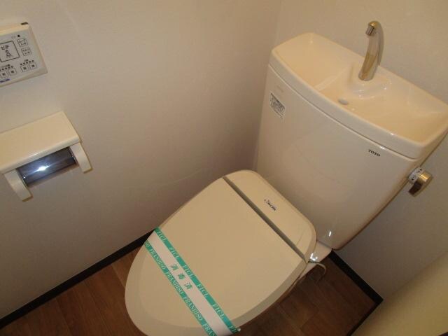 物件内観写真10　(トイレ)