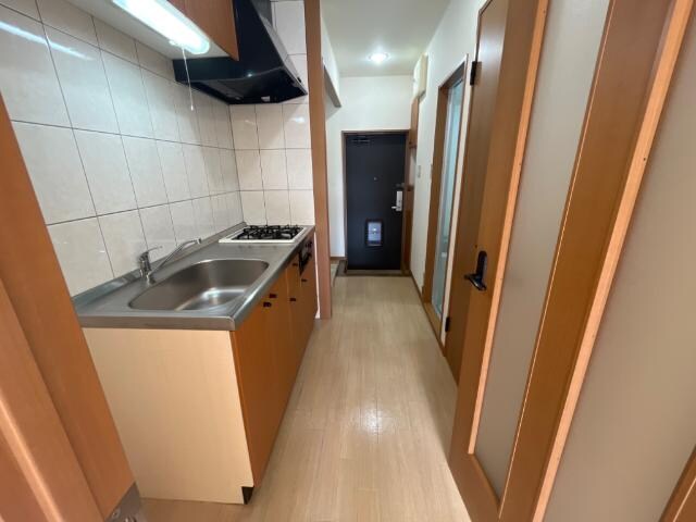 物件内観写真18　(廊下)