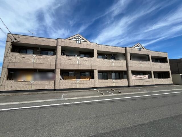 物件外観写真1　(外観写真（昼）)