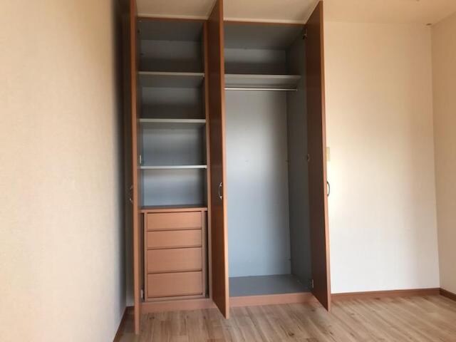 物件内観写真21　(収納)