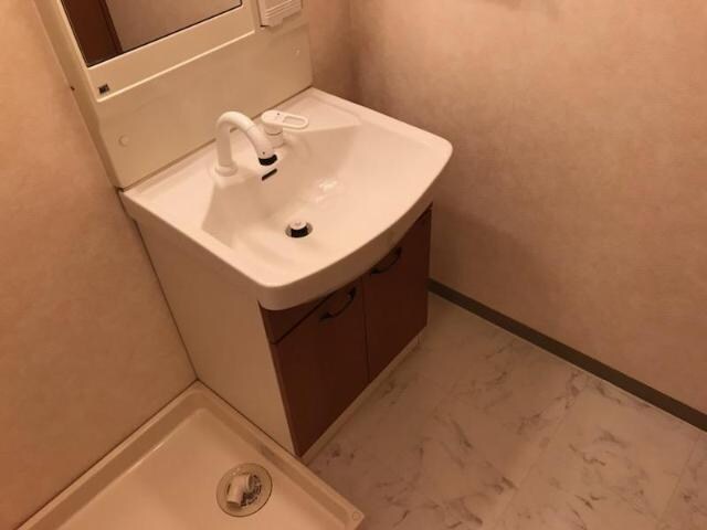 物件内観写真23　(洗髪洗面化粧台)