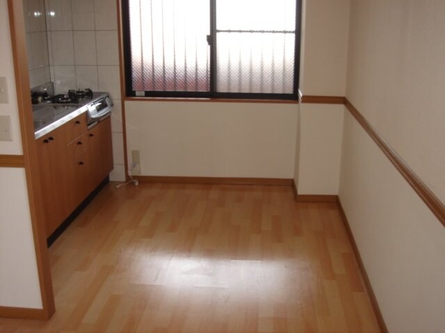 物件内観写真6　(キッチンスペース)