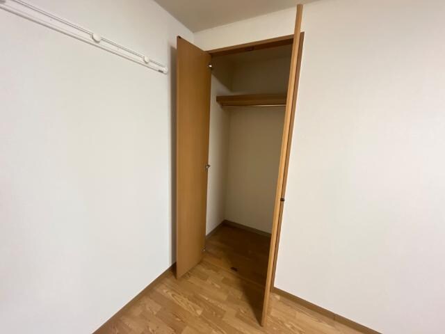 物件内観写真9　(収納)