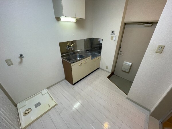 建物設備(私立川崎医療短期大学 551m)