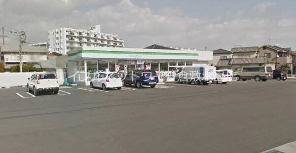 周辺環境(ファミリーマート岡山万倍店 1819m)