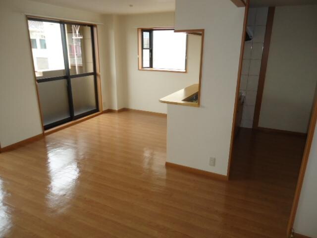 物件内観写真15　(リビング（イメージ）)