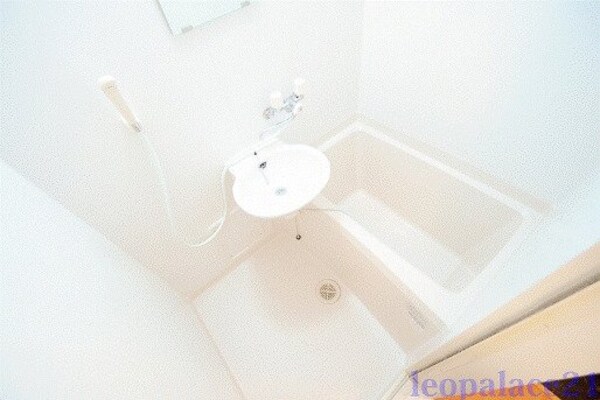 浴室(備品や設備仕様は号室等により異なります現地をご確認下さい。)