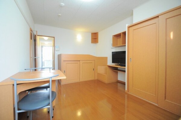 居室(1階。備品設備仕様号室により異なります現地をご確認下さい。)