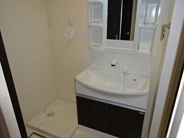 物件内観写真13　(洗髪洗面化粧台（イメージ）)