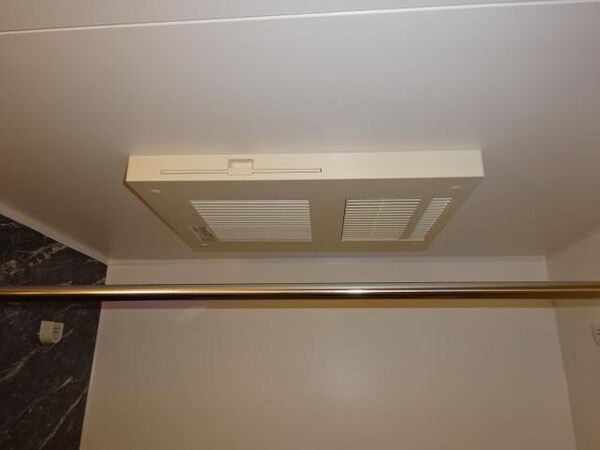 浴室(バス（浴室乾燥機）（イメージ）)