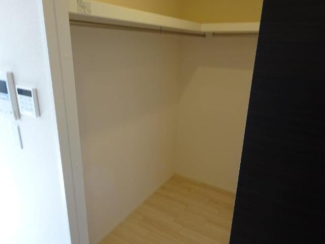 物件内観写真17　(収納)