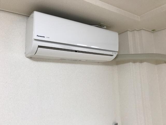 物件内観写真12　(エアコン)