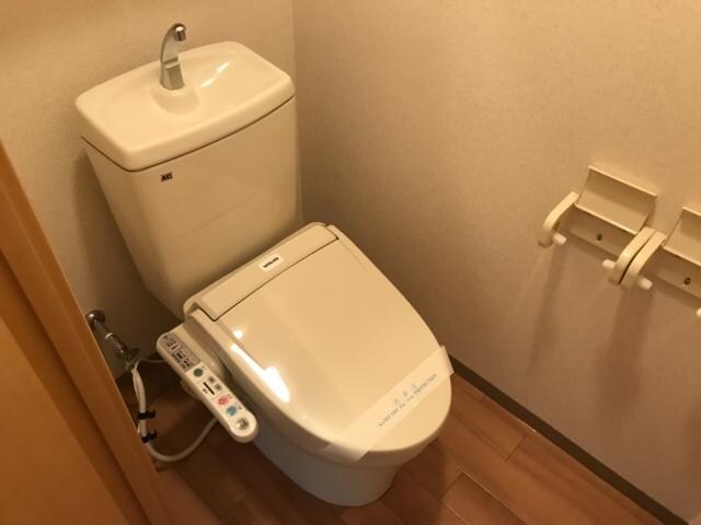 物件内観写真7　(トイレ)