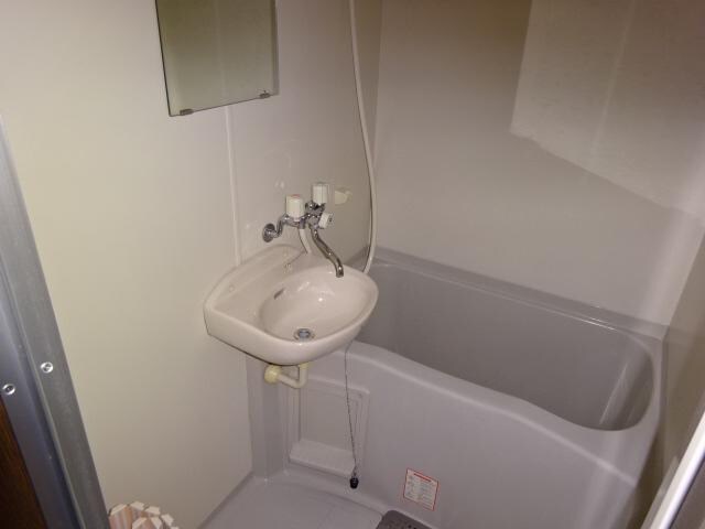 物件内観写真13　(バス／シャワールーム等)