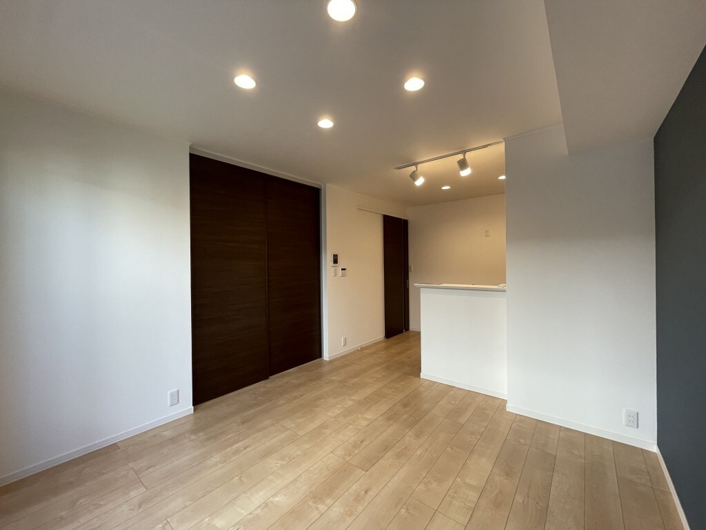 物件内観写真9　(ザグザグ笹沖店 1263m)