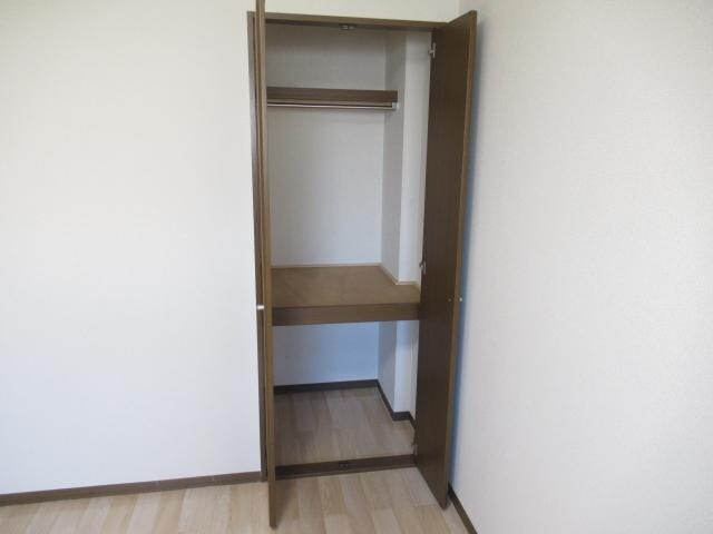 物件内観写真20　(北洋室クローゼット)