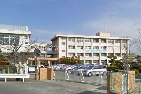 周辺環境(岡山市立福田小学校 680m)