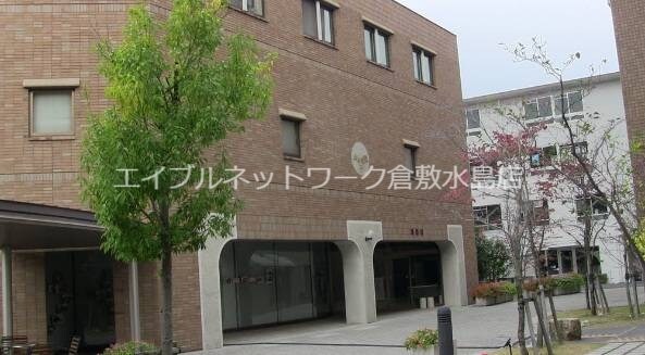 物件外観写真7　(中国短期大学 581m)