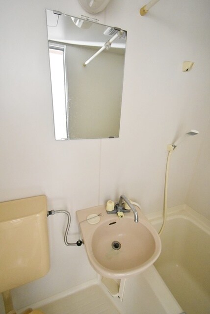 物件内観写真11　(私立川崎医療短期大学 769m)