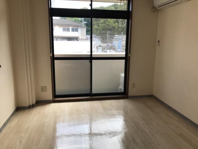 物件内観写真9　(室内)