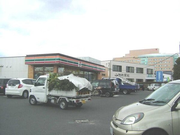 周辺環境(セブンイレブン倉敷商業高校西店まで202ｍ)