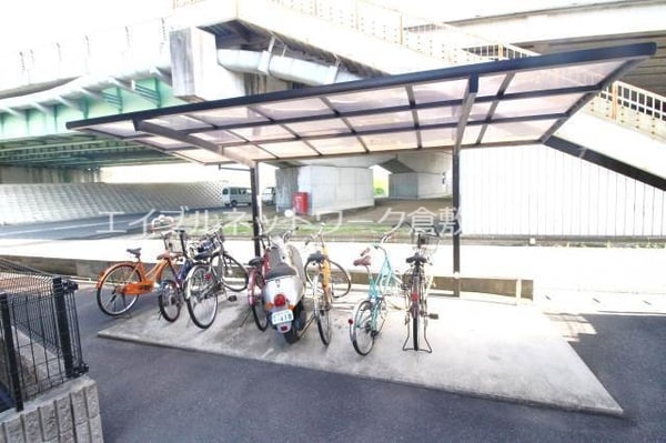 その他(駐輪場)