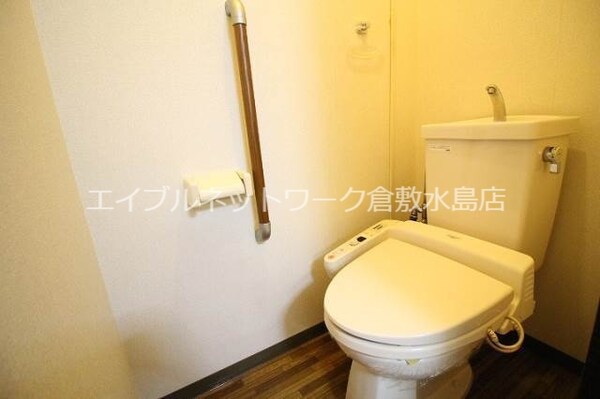 トイレ(暖房洗浄付き)