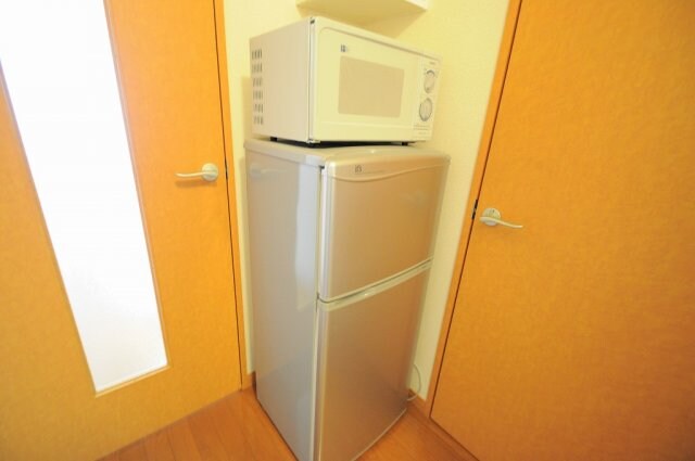 物件内観写真7　(備品や設備仕様は号室等により異なります。現地をご確認下さい。)