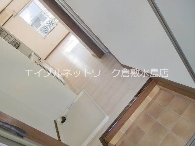 物件内観写真15　(ゆとりのある玄関口)