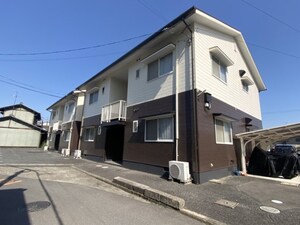 レインボーパレスB棟外観写真