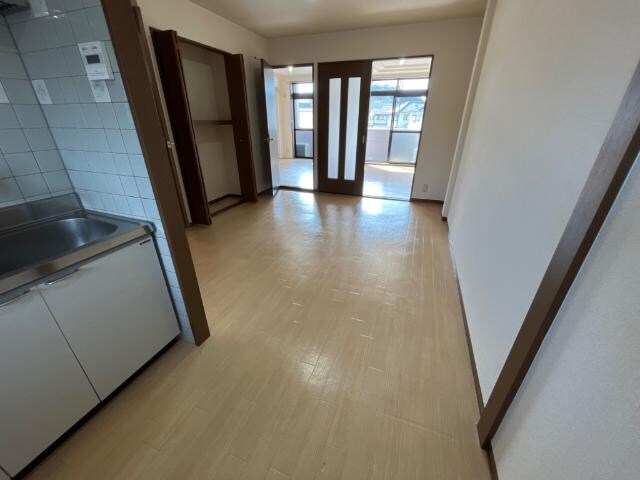 物件内観写真24　(廊下)