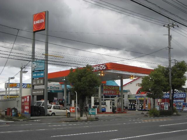 物件外観写真6　(エネオスまで310ｍ)